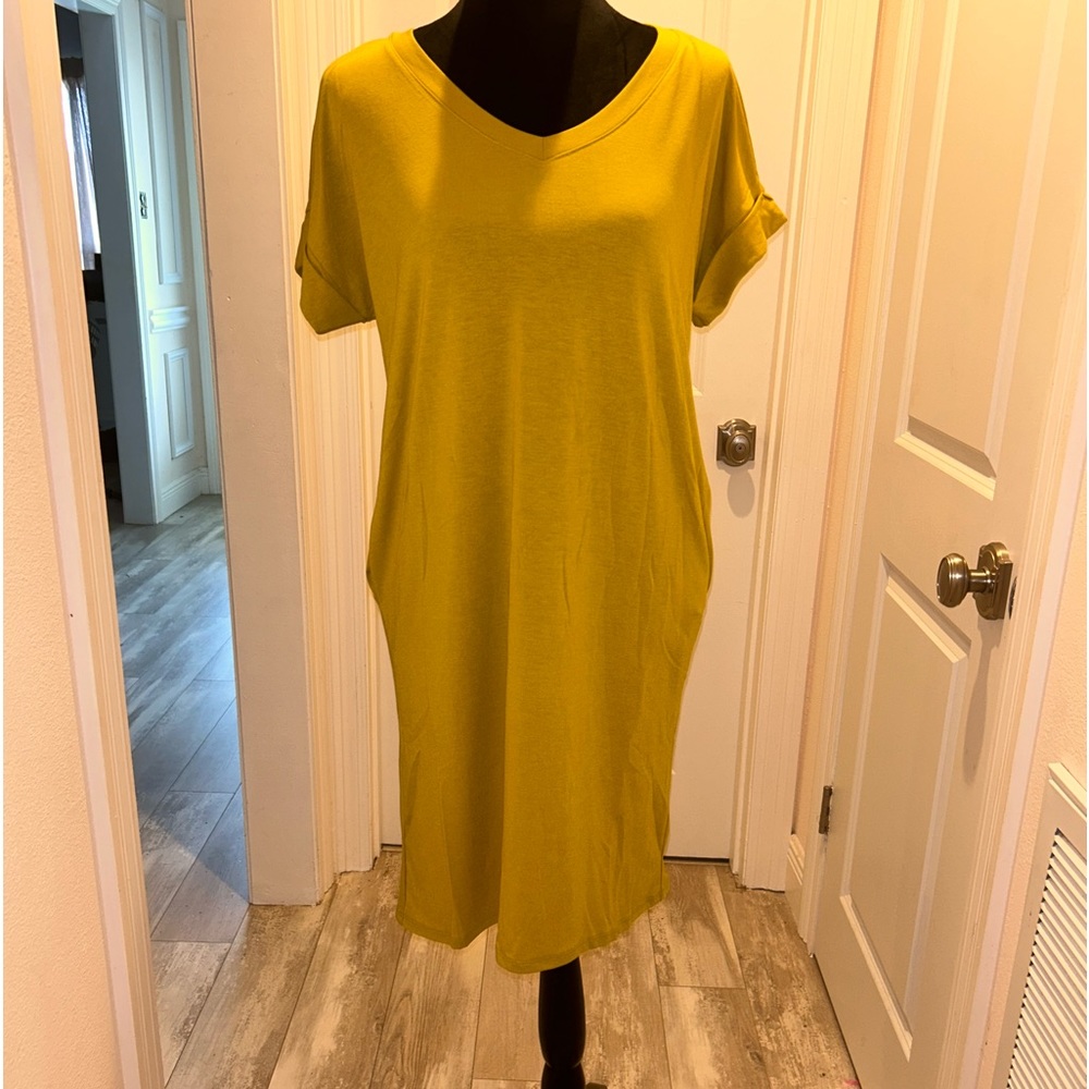 Green Pocket Dress